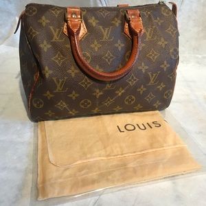 Authentic Louis Vuitton Vintage Speedy 25